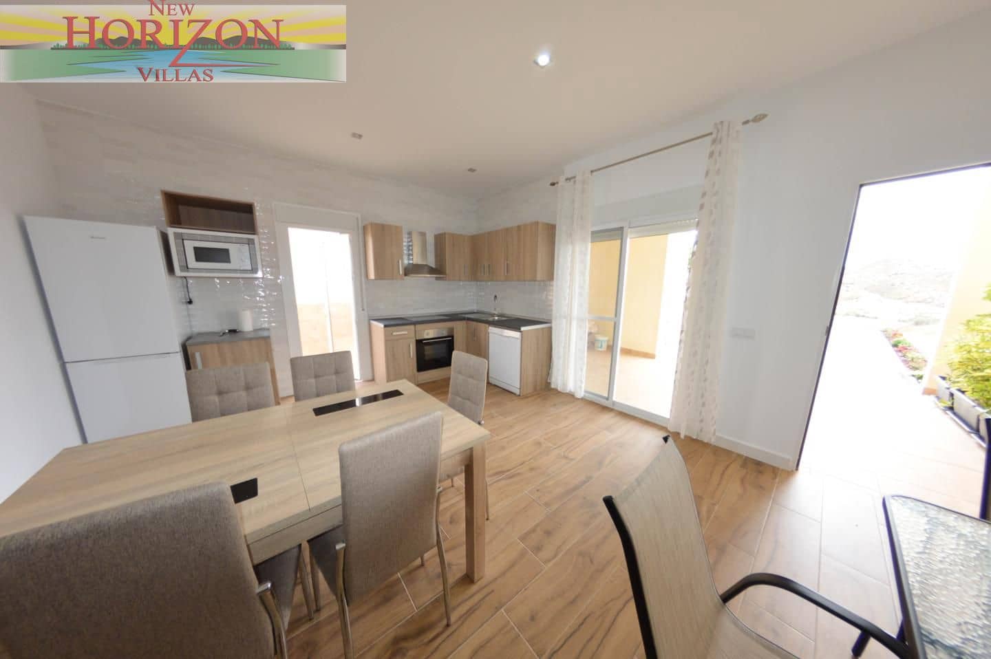 2 bedroom Villa for rent in Cuevas del Almanzora with garage - € 800 (Ref: 10130690)