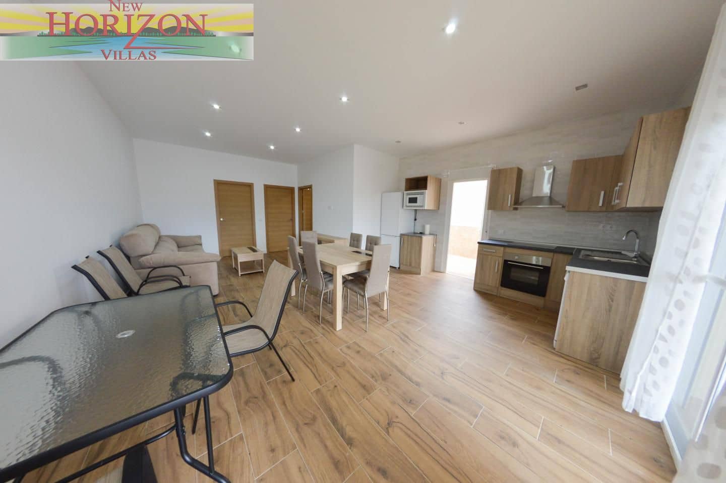 2 bedroom Villa for rent in Cuevas del Almanzora with garage - € 800 (Ref: 10130690)