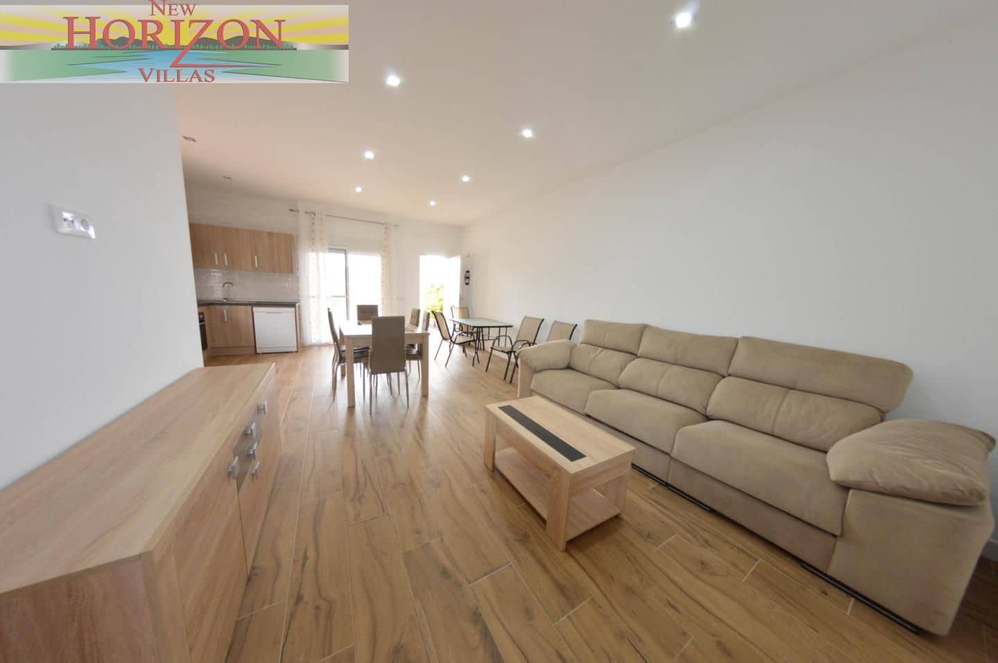 2 bedroom Villa for rent in Cuevas del Almanzora with garage - € 800 (Ref: 10130690)