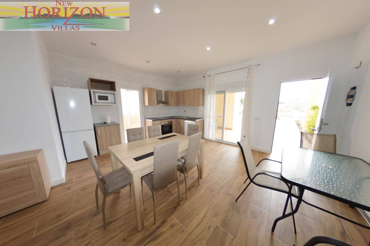 2 bedroom Villa for rent in Cuevas del Almanzora with garage - € 800 (Ref: 10130690)