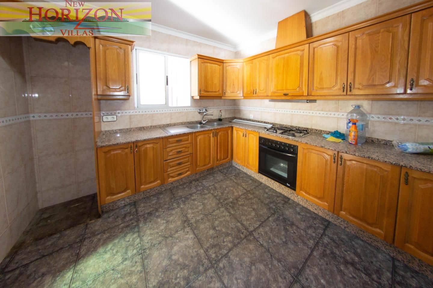 6 quarto Moradia para venda em Albox - 119 000 € (Ref: 10158495)