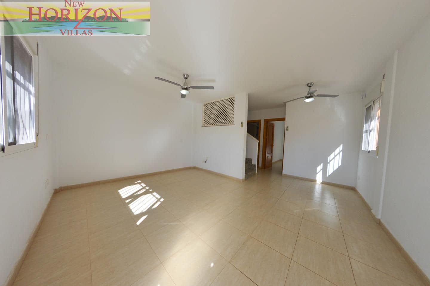 3 bedroom Flat for sale in La Alfoquia with pool - € 149,000 (Ref: 10160440)