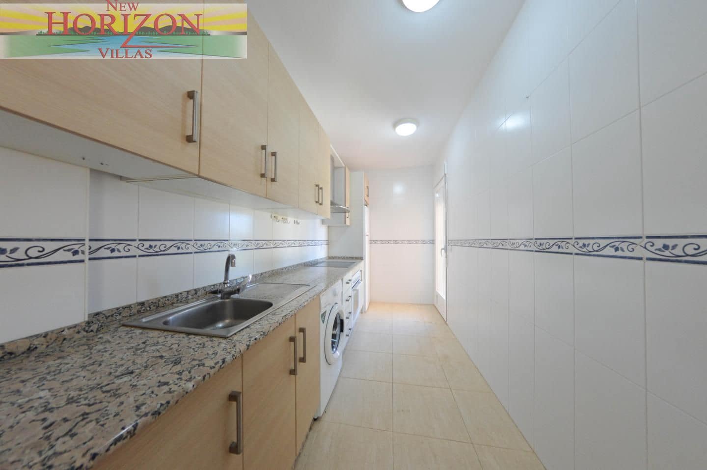 3 bedroom Flat for sale in La Alfoquia with pool - € 149,000 (Ref: 10160440)