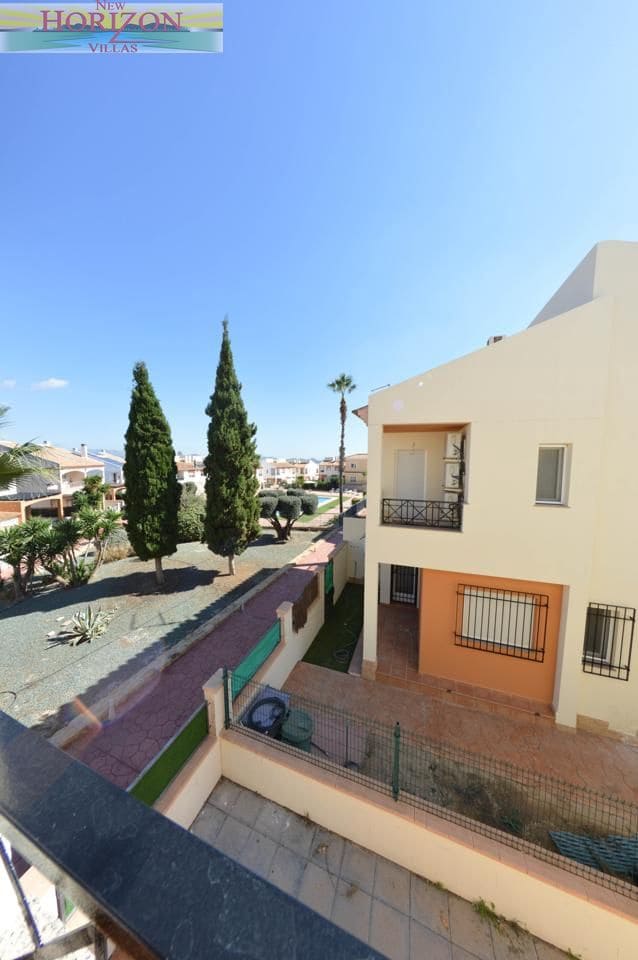 3 bedroom Flat for sale in La Alfoquia with pool - € 149,000 (Ref: 10160440)