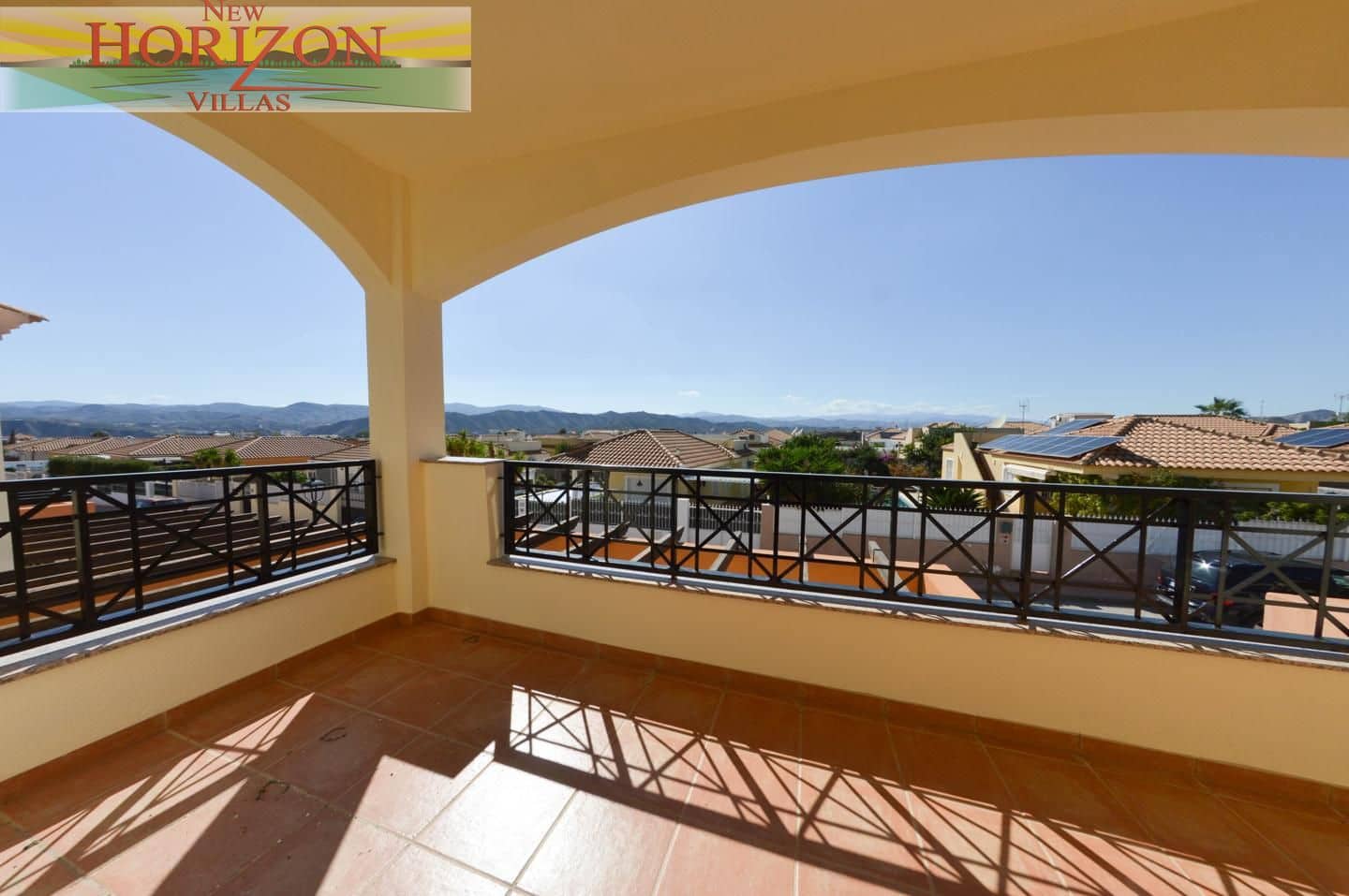 3 bedroom Flat for sale in La Alfoquia with pool - € 149,000 (Ref: 10160440)