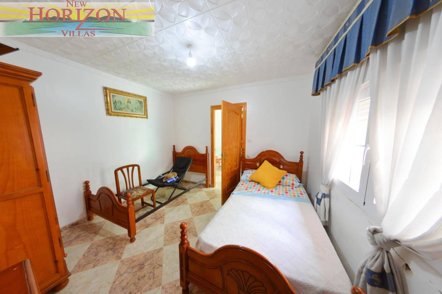 7 slaapkamer Villa te koop in Oria - € 130.000 (Ref: 10163577)