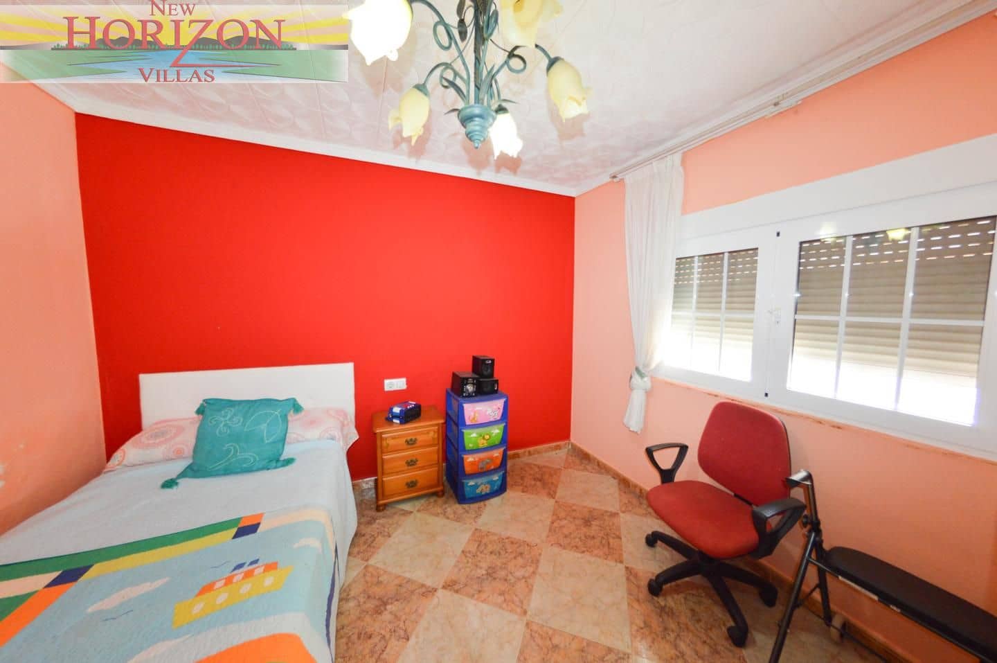 7 slaapkamer Villa te koop in Oria - € 130.000 (Ref: 10163577)
