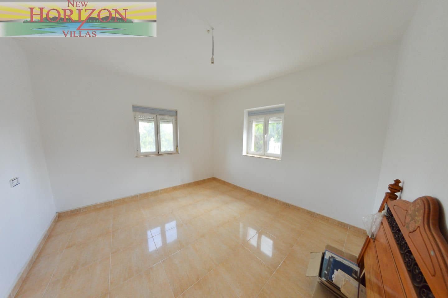 7 slaapkamer Villa te koop in Oria - € 130.000 (Ref: 10163577)