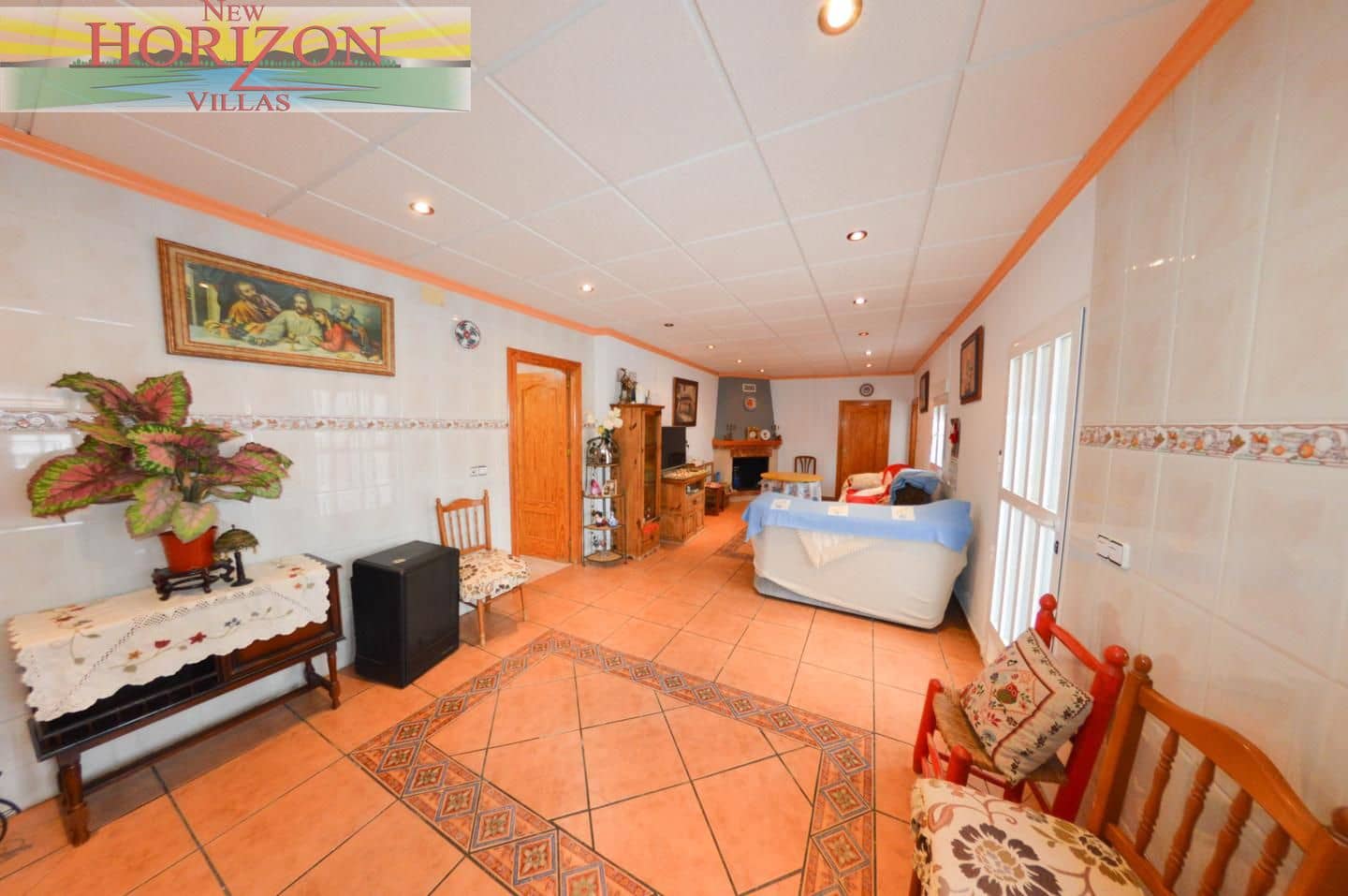 7 slaapkamer Villa te koop in Oria - € 130.000 (Ref: 10163577)