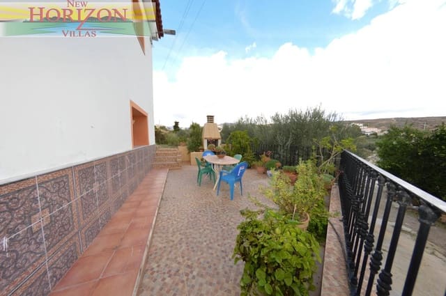 7 slaapkamer Villa te koop in Oria - € 130.000 (Ref: 10163577)