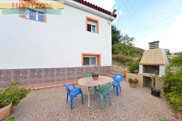 7 slaapkamer Villa te koop in Oria - € 130.000 (Ref: 10163577)