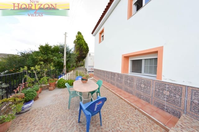 7 slaapkamer Villa te koop in Oria - € 130.000 (Ref: 10163577)