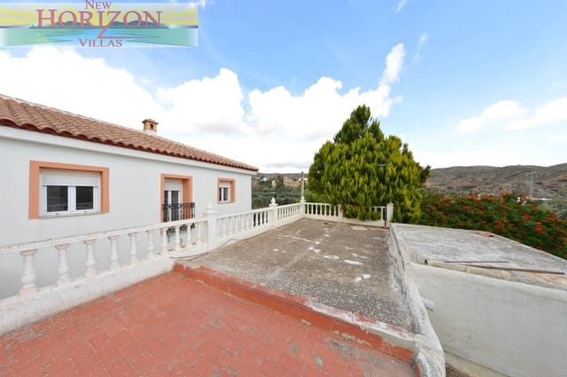 7 slaapkamer Villa te koop in Oria - € 130.000 (Ref: 10163577)