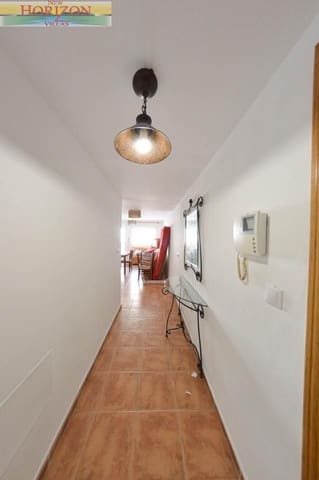 3 sypialnia Mieszkanie do wynajęcia w Garrucha z garażem - 700 € (Ref: 10165618)