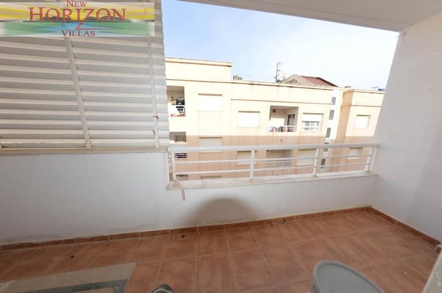 3 sypialnia Mieszkanie do wynajęcia w Garrucha z garażem - 700 € (Ref: 10165618)