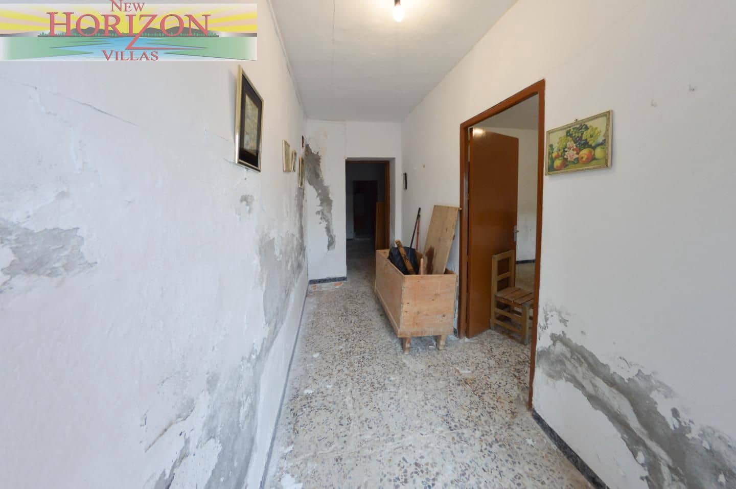4 bedroom Villa for sale in Zurgena with garage - € 63,000 (Ref: 10169078)