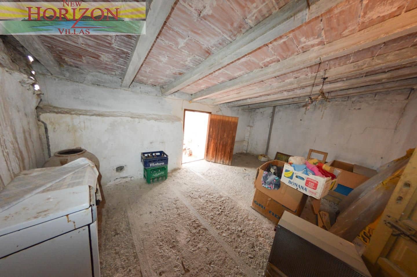 4 bedroom Villa for sale in Zurgena with garage - € 63,000 (Ref: 10169078)