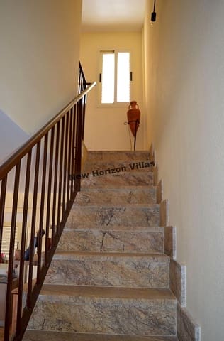 2 soveværelse Villa til leje i Zurgena med swimmingpool - € 570 (Ref: 3910524)