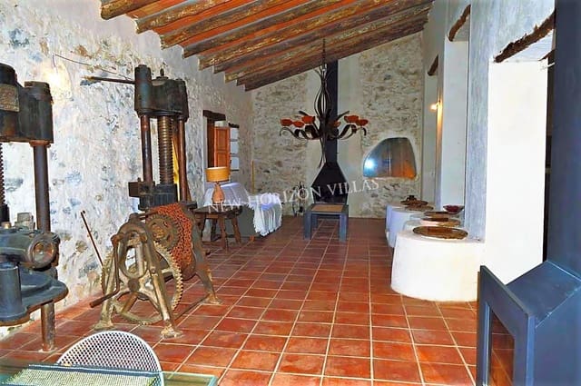 Finca/Casa Rural de 3 habitaciones en Arboleas en alquiler con garaje - 550 € (Ref: 3915854)