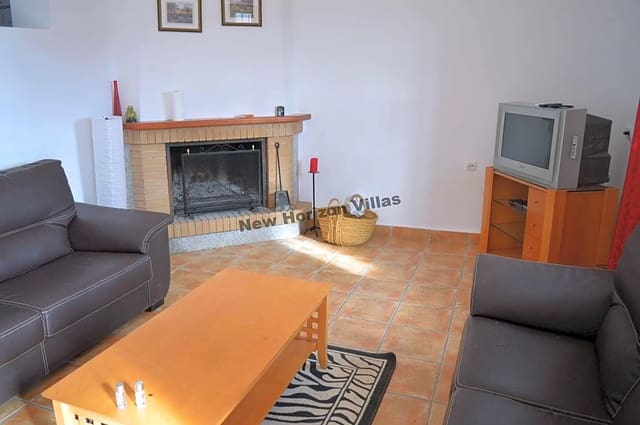 13 bedroom Finca/Country House for rent in Vélez-Rubio with pool garage - € 1,000 (Ref: 3956420)