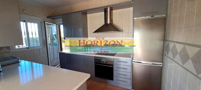 4 bedroom Villa for rent in Arboleas with pool garage - € 750 (Ref: 4160200)