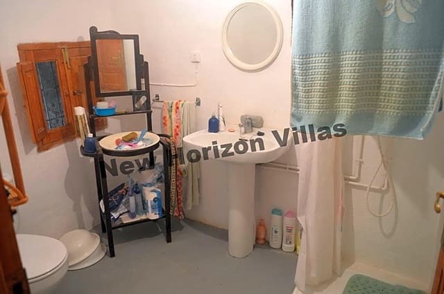 4 slaapkamer Finca/Landhuis te koop in Arboleas - € 36.000 (Ref: 4340633)