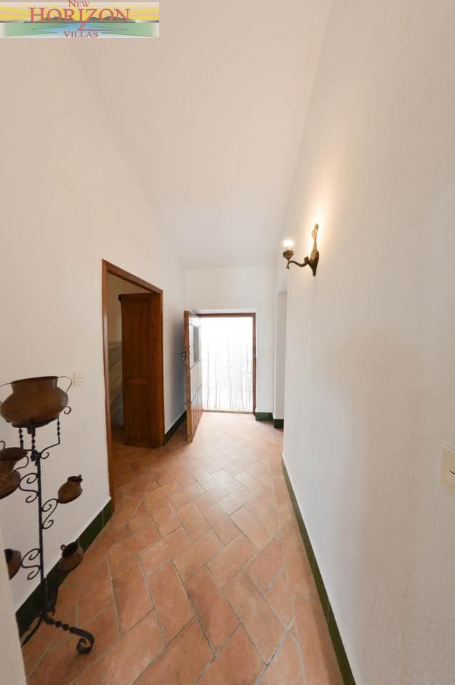 Villa/Maison de 2 chambres à louer à Albox - 500 € (Ref: 4582603)