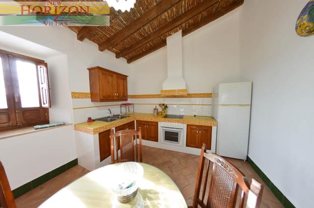 Villa/Maison de 2 chambres à louer à Albox - 500 € (Ref: 4582603)