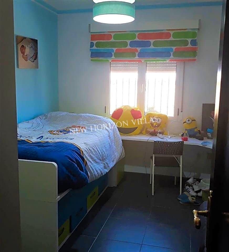 4 soveværelse Villa til salg i Huercal-Overa med swimmingpool garage - € 299.000 (Ref: 4625522)