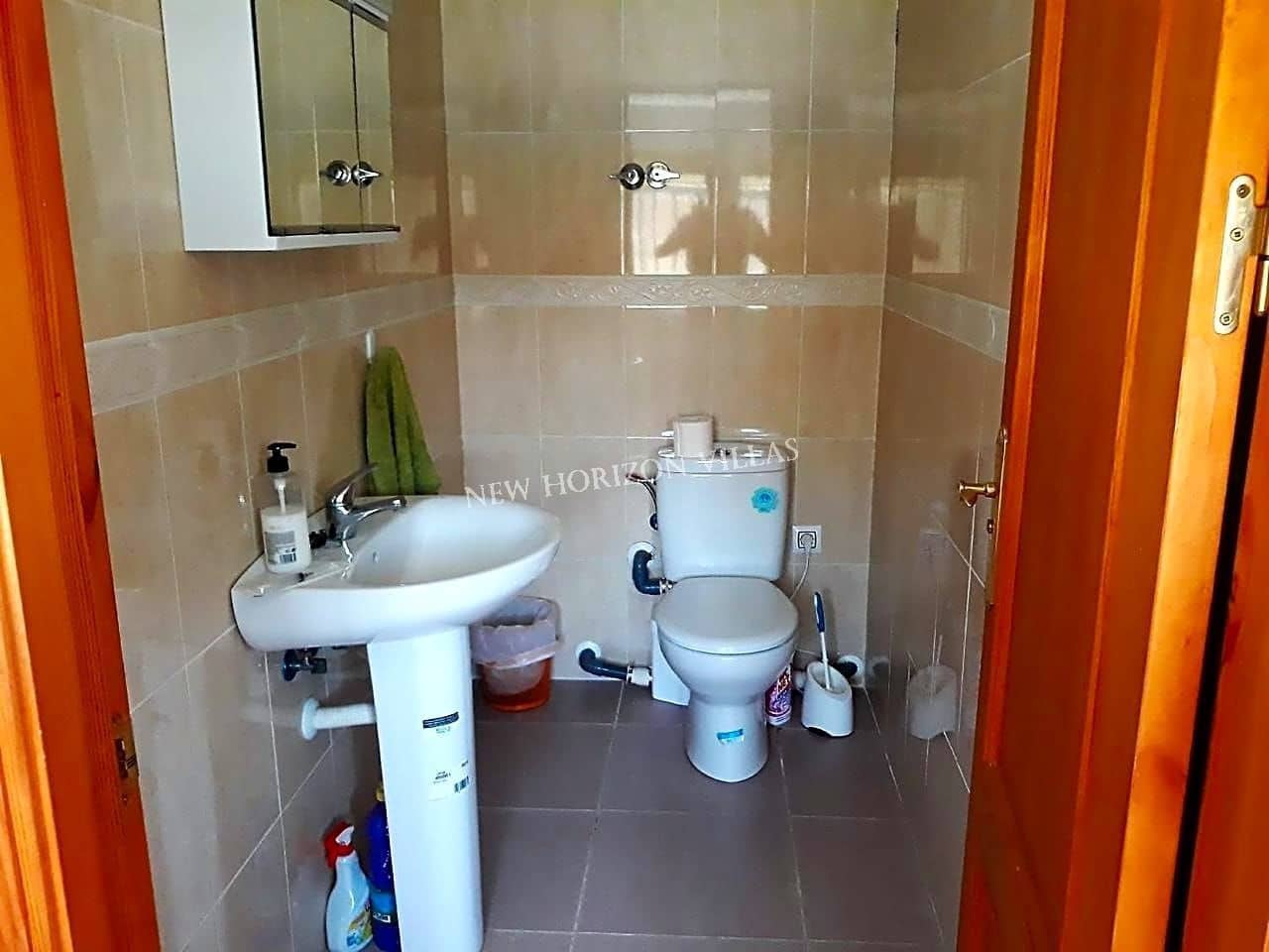 4 soveværelse Villa til salg i Huercal-Overa med swimmingpool garage - € 299.000 (Ref: 4625522)