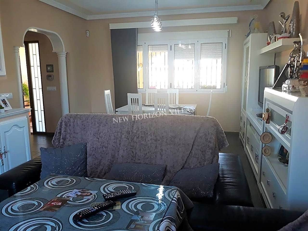 4 soveværelse Villa til salg i Huercal-Overa med swimmingpool garage - € 299.000 (Ref: 4625522)