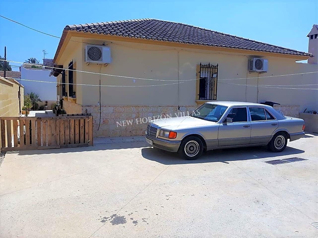 4 soveværelse Villa til salg i Huercal-Overa med swimmingpool garage - € 299.000 (Ref: 4625522)