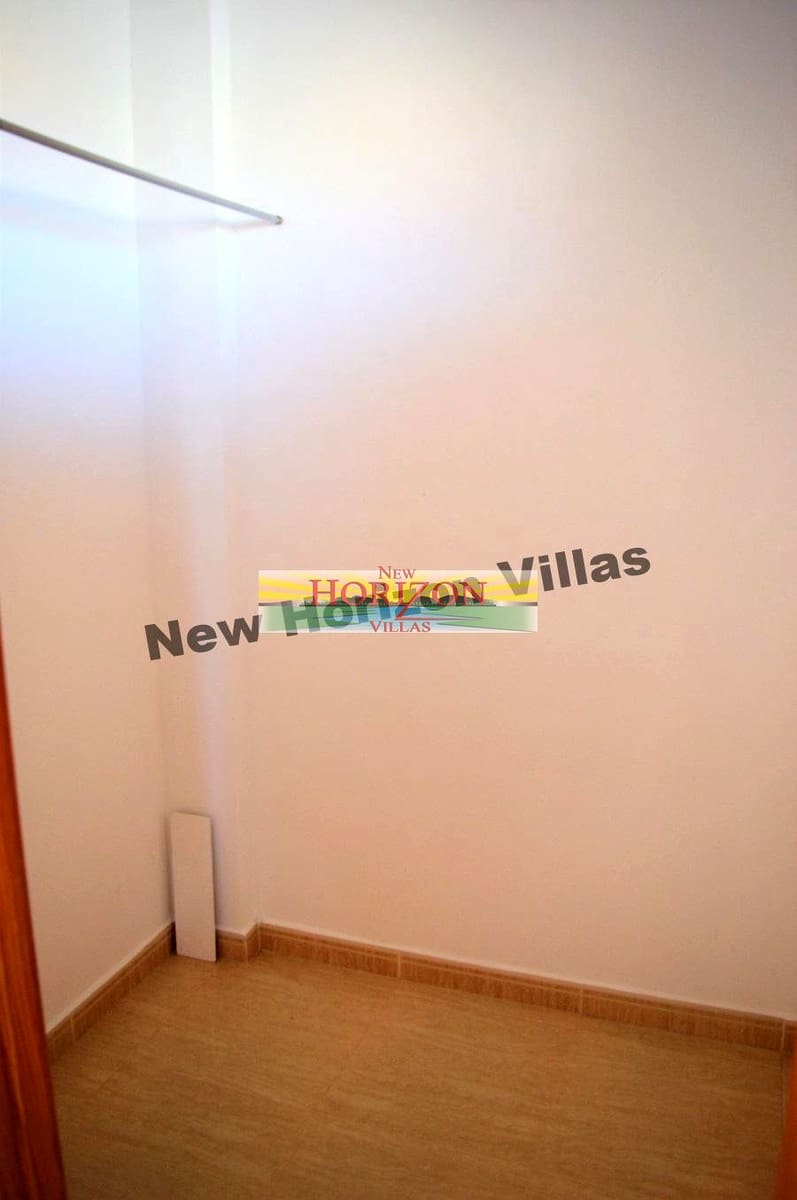 3 bedroom Villa for rent in Zurgena with pool garage - € 500 (Ref: 4714844)