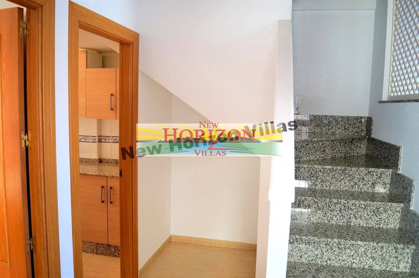 3 bedroom Villa for rent in Zurgena with pool garage - € 500 (Ref: 4714844)