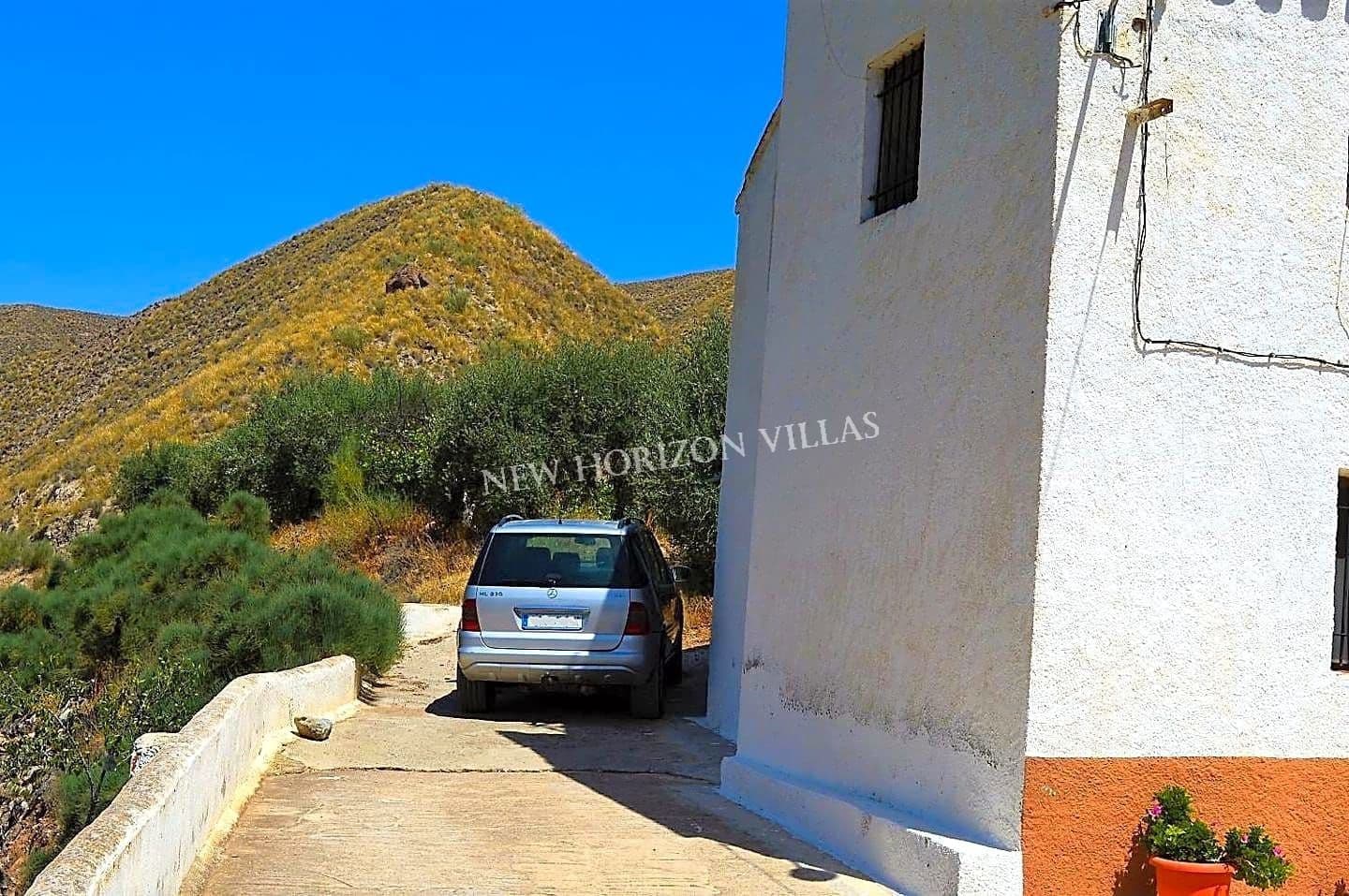 5 soveværelse Villa til salg i Cantoria med garage - € 89.990 (Ref: 4737178)