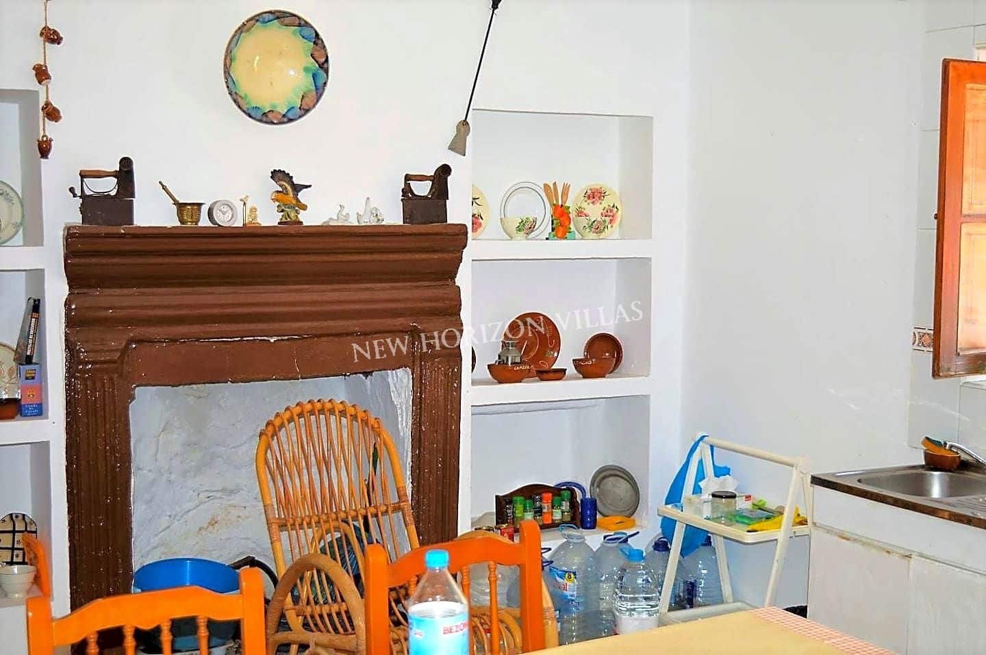 5 soveværelse Villa til salg i Cantoria med garage - € 89.990 (Ref: 4737178)