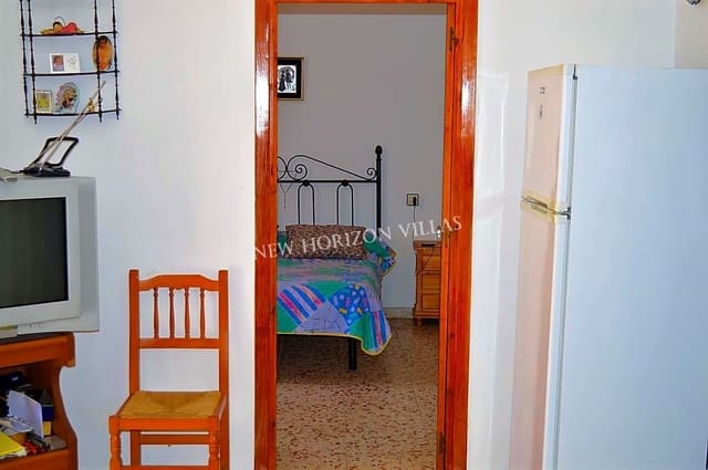 5 soverom Villa til salgs i Cantoria med garasje - € 89 990 (Ref: 4737178)