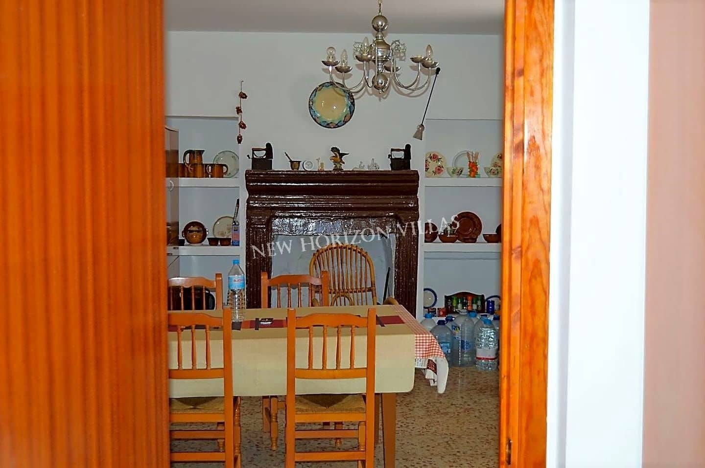 5 soveværelse Villa til salg i Cantoria med garage - € 89.990 (Ref: 4737178)