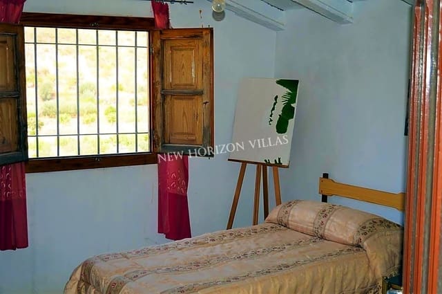 5 soverom Villa til salgs i Cantoria med garasje - € 89 990 (Ref: 4737178)