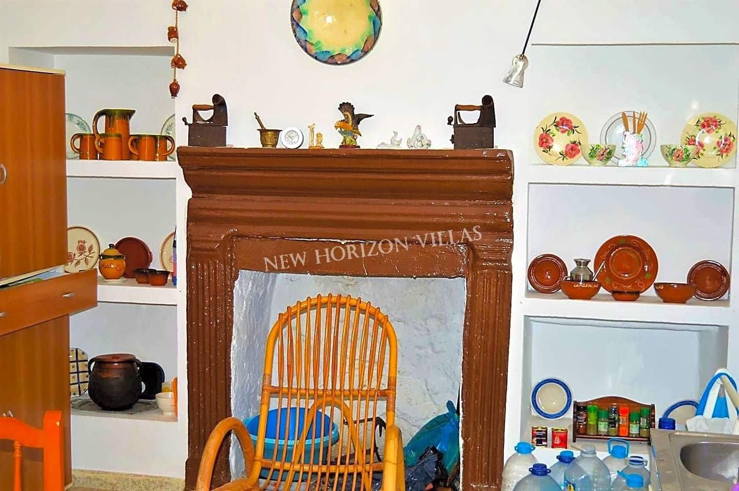 5 soveværelse Villa til salg i Cantoria med garage - € 89.990 (Ref: 4737178)