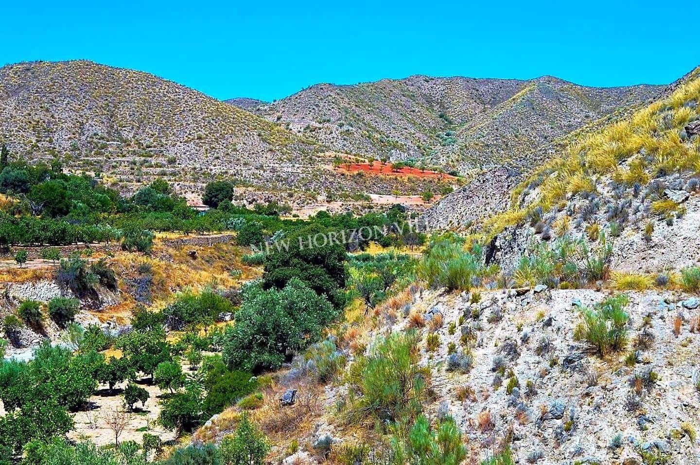 5 soveværelse Villa til salg i Cantoria med garage - € 89.990 (Ref: 4737178)