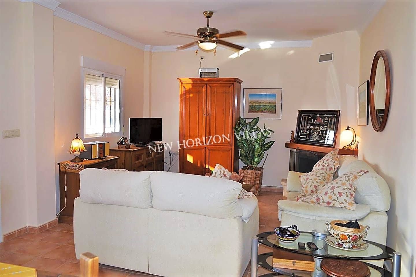 3 quarto Moradia para arrendar em Zurgena com piscina garagem - 700 € (Ref: 4812978)