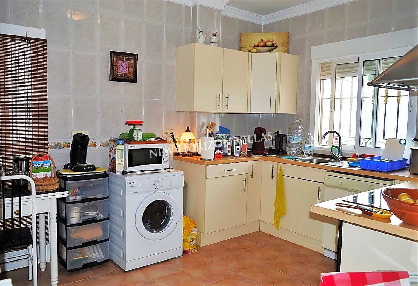 3 quarto Moradia para arrendar em Zurgena com piscina garagem - 700 € (Ref: 4812978)