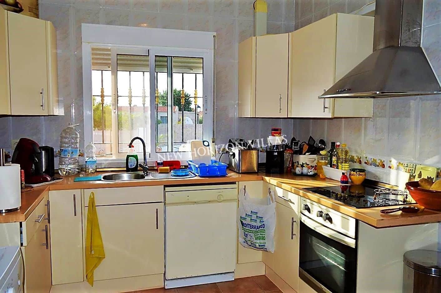 3 quarto Moradia para arrendar em Zurgena com piscina garagem - 700 € (Ref: 4812978)