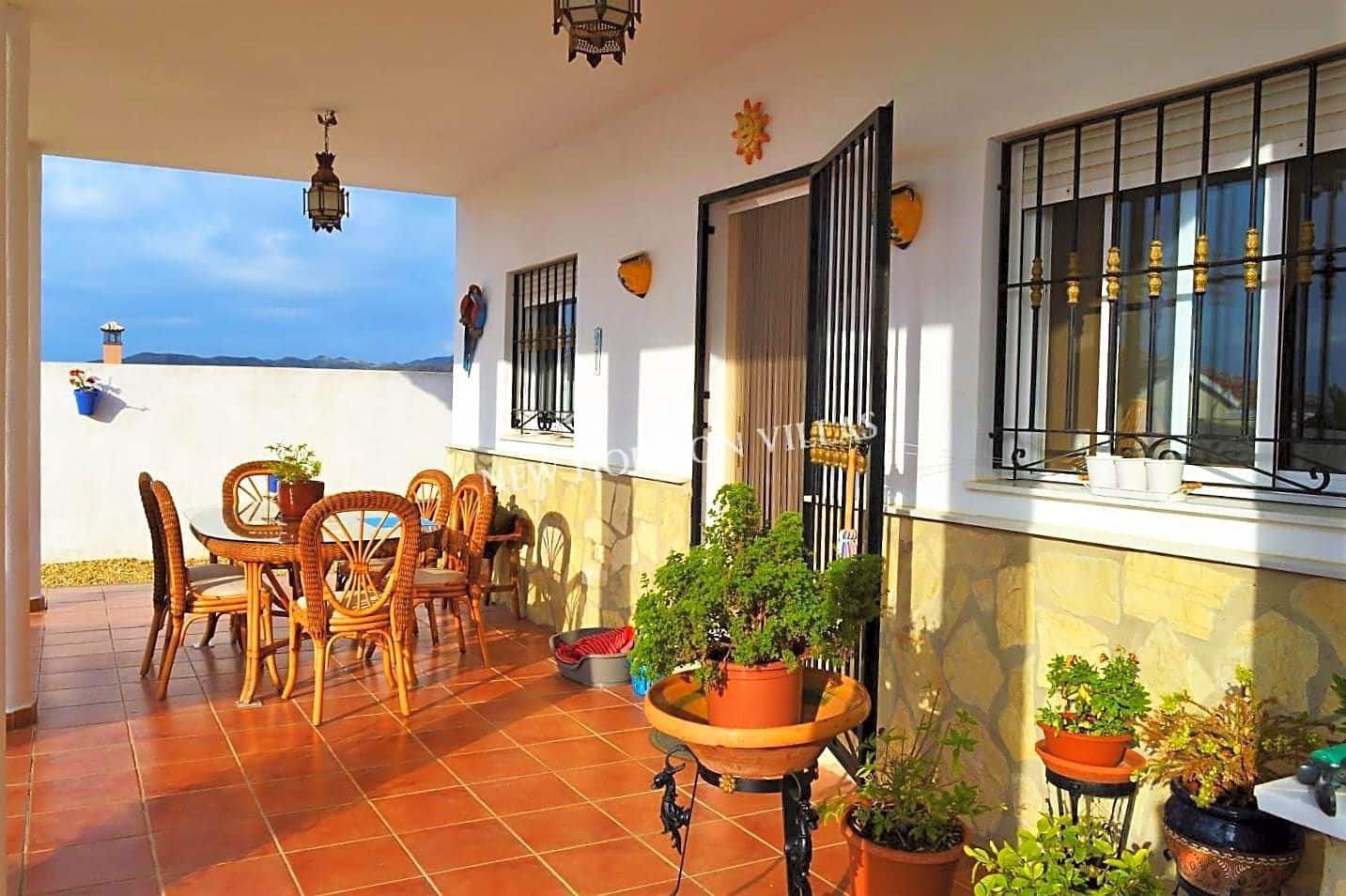 3 quarto Moradia para arrendar em Zurgena com piscina garagem - 700 € (Ref: 4812978)
