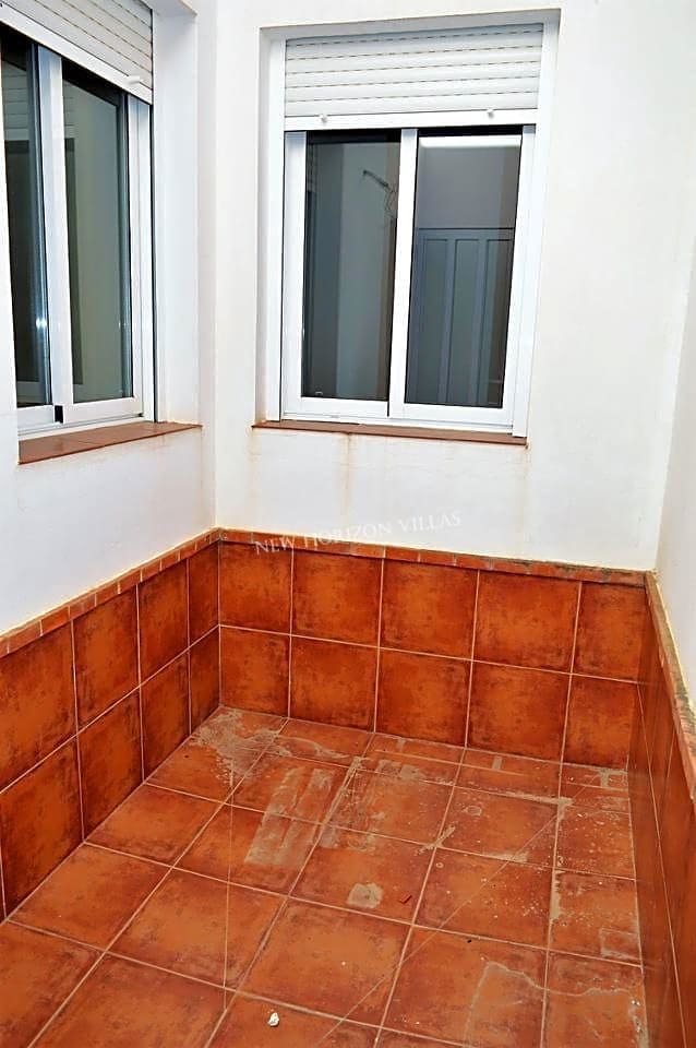 3 soverom Villa til leie i La Alfoquia - € 600 (Ref: 4826014)
