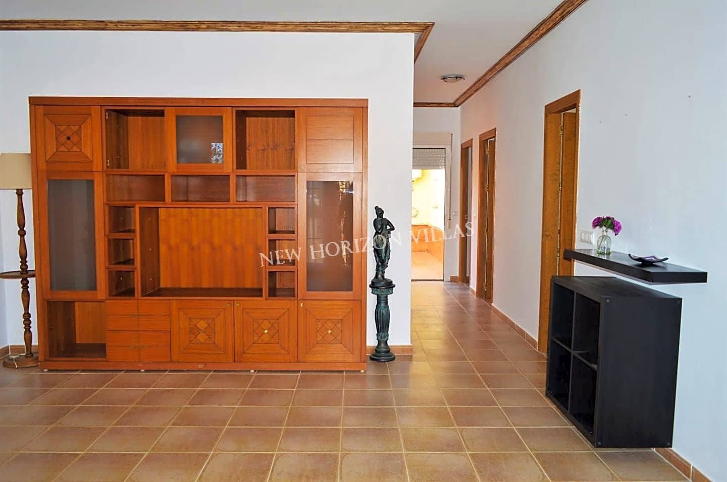 3 soverom Villa til leie i La Alfoquia - € 600 (Ref: 4826014)