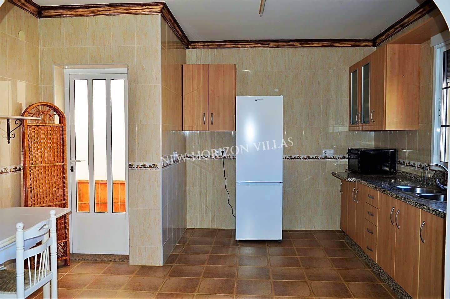 3 soverom Villa til leie i La Alfoquia - € 600 (Ref: 4826014)
