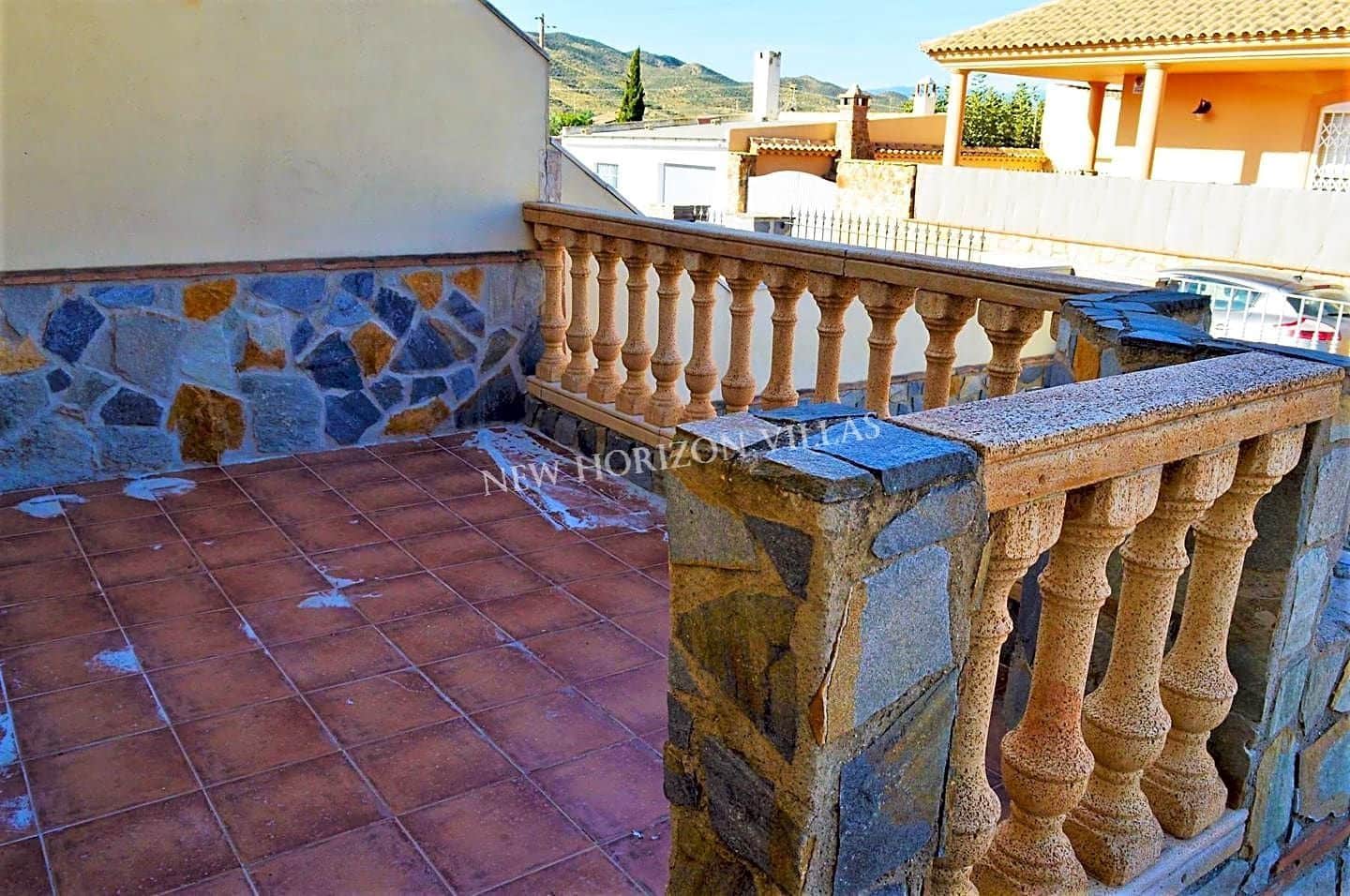 3 soverom Villa til leie i La Alfoquia - € 600 (Ref: 4826014)