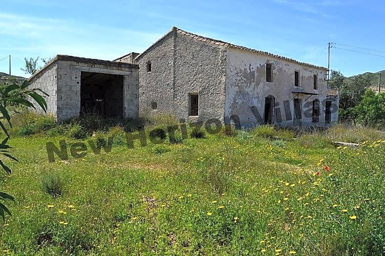 6 soveværelse Finca/Landehus til salg i Arboleas med garage - € 68.900 (Ref: 4958893)